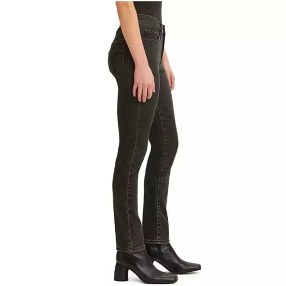 ⚡️Levi's Ladies 311 Skinny Shaping Denim - Black (33x30) - Picture 4 of 5